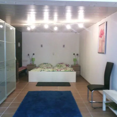 Apartment Flats-4u - Cosy, Quite & Clean In The